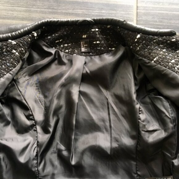 H&M Tweed with vegan leather trim and silver zippers cropped blazer size xs - Picture 7 of 13